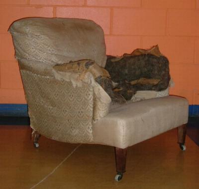 brokenarmchair.JPG