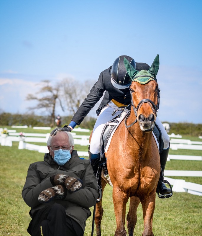 EsSKa9rW8AAR3oB.jpg